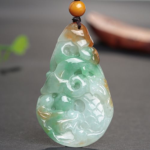 【年中特卖】 a货翡翠吊坠冰糯种飘三彩祥龙献瑞吊坠/玉坠
