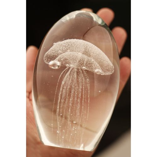 创意琉璃水母玻璃工艺品发光水晶球新年节日礼物家居手工装饰摆件