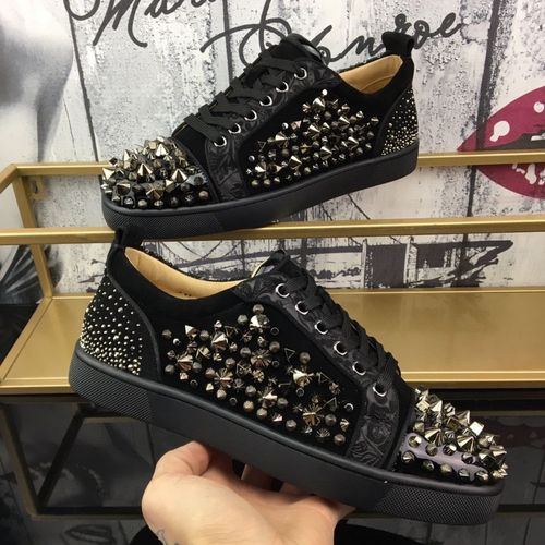 欧洲站男鞋cl铆钉红底黑色牛皮女鞋满天星透气小白鞋休闲平底欧货【15