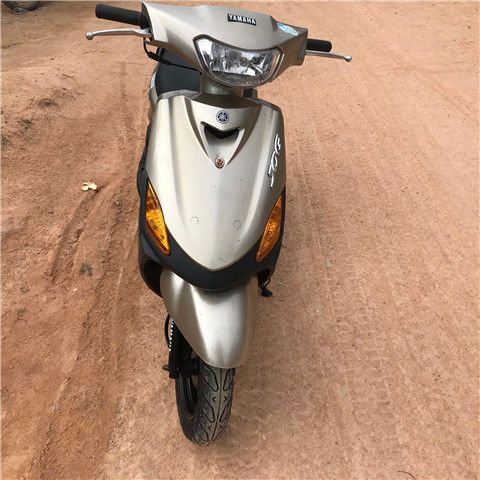 原装雅马哈jog福喜100cc摩托车男女装代步助力踏板车跑车巧格