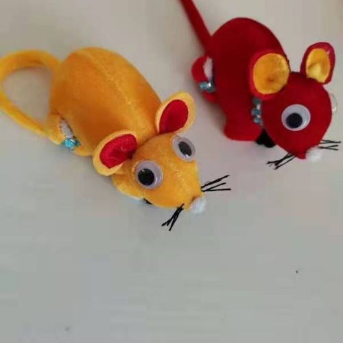 纯手工制作,小老鼠,红色和黄色