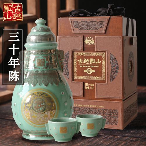 古越龙山库藏三十年 绍兴花雕酒 金玉满堂 皮质礼盒装 1.5l