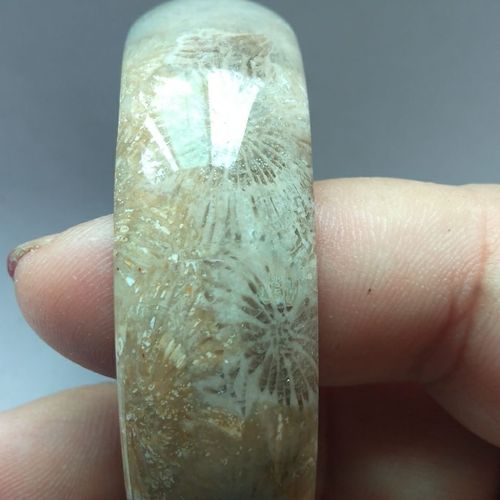 珊瑚玉完美手镯