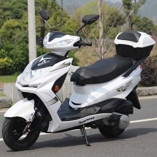 宗申隆鑫同款国四电喷踏板摩托车125cc燃油助力车代步