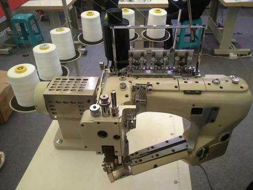 四针六线拼缝机无骨接缝机小嘴拼接机绷缝机内衣秋衣拼接机