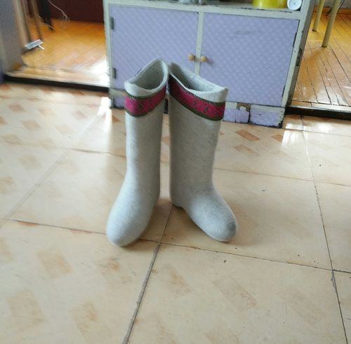 俄罗斯羊毛毡靴蒙古东北纯羊毛毡嘎达毡靴羊毛男 女士户外毡靴