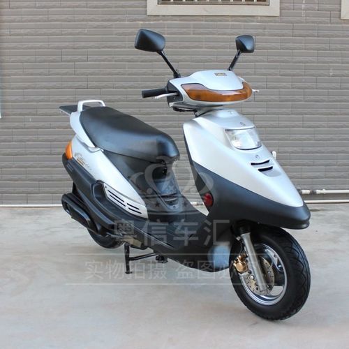 原装雅马哈凌鹰125cc女装四冲程踏板车摩托车燃油代步整车