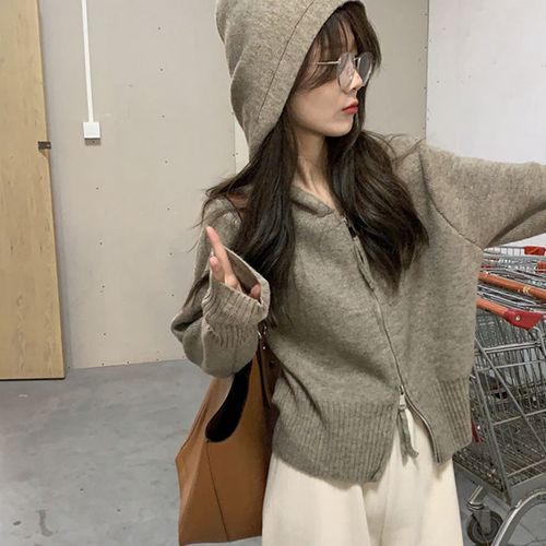 2022年春装新款韩版拉链连帽卫衣针织开衫外套女宽松百搭显瘦毛衣