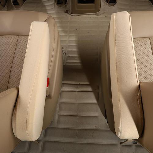 五菱宏光s/荣光宝骏730/360北汽威旺m20/m50七座二排通用扶手套