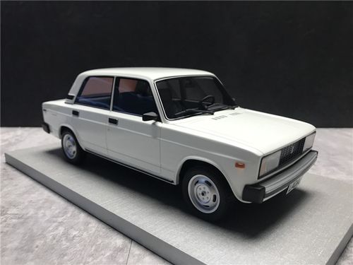 原厂出品 1:18 前苏联 拉达 lada2105 手办车不能开门