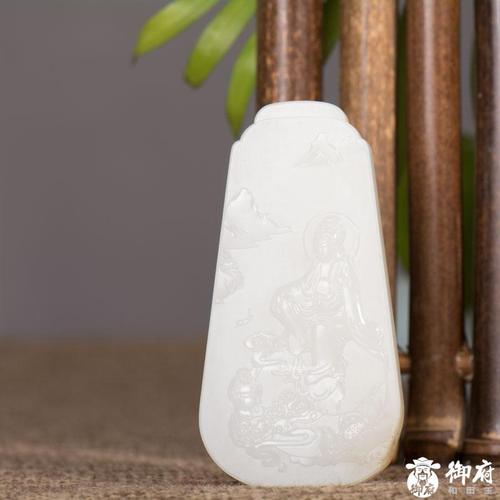 御府玉雕新疆和田玉秋梨皮白玉籽玉把件玉石玉器摆件男童子拜观音