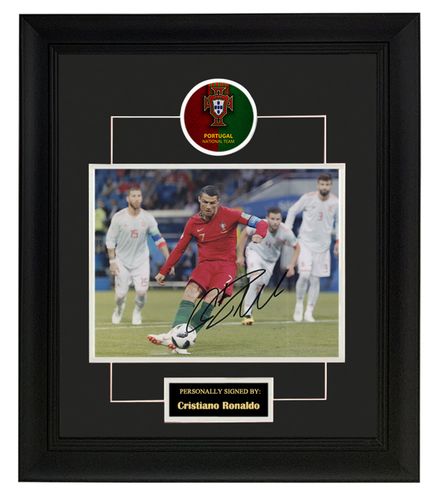 收藏 c罗罗纳尔多 亲笔签名照片裱框 含sa证书 18年世界杯 葡萄牙