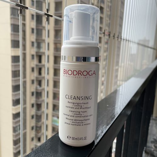 德国 biodroga 宝迪佳 舒柔洁面泡沫 深层清洁卸妆 洗面摩丝100ml