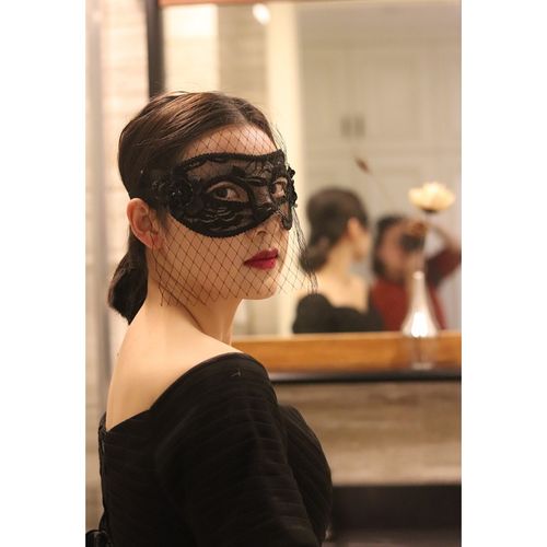 2022新款美女面具头套黑色白色简约网纱抖音唱歌直播美女公主复古假面