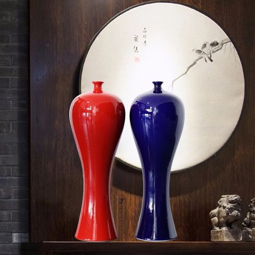 美人肩景德镇纯色釉瓶,大师手工制作