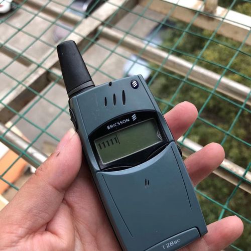 爱立信t28淡蓝色配新电池待机时间长全国包邮特价促销