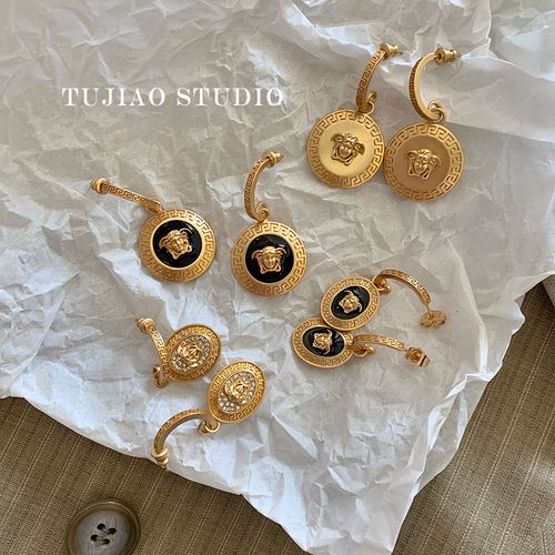 tujiao 高级感美杜莎做旧圆形头像吊坠欧美小众防过敏耳环耳钉
