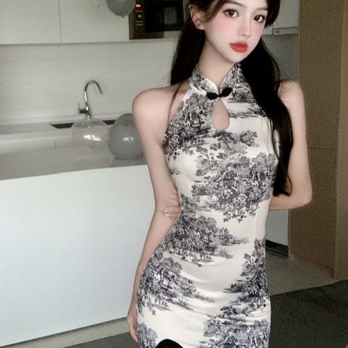 网红法式气质改良版旗袍裙女2022年纯欲风心机挂脖开叉性感包臀裙