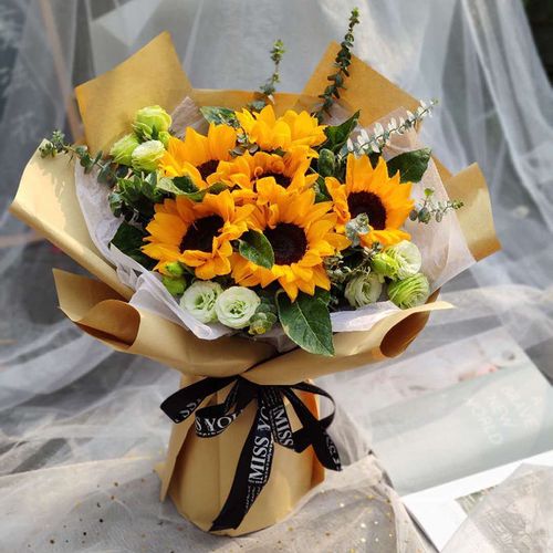 向日葵玫瑰花束礼盒鲜花速递同城重庆武汉女友老师领导父亲节生日