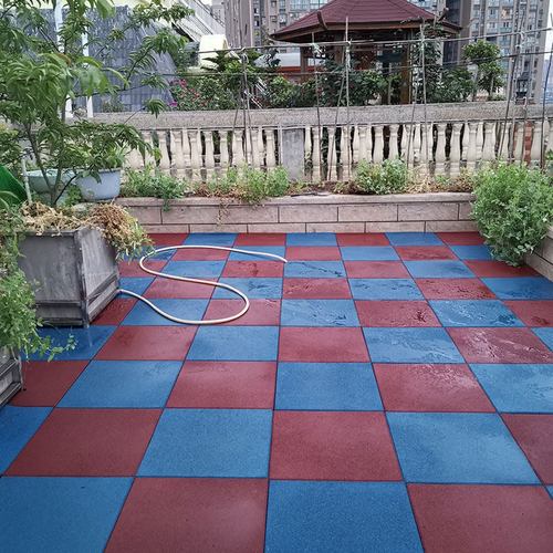 运动场地胶室外幼儿园运动户外橡胶地板游乐场地胶健身房塑胶地垫环保