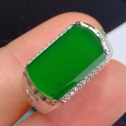 七小匠天然缅甸老坑a货翡翠冰种满色阳绿马鞍18k金镶嵌翡翠戒指女