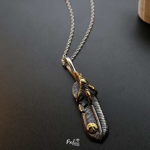 高桥吾郎羽毛项链男士日韩霸气时尚叶子长款毛衣配饰钛钢鹰爪吊坠