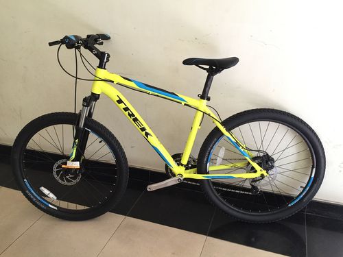 trek崔克单车24速3700d油压碟刹山地车,18寸车架,有保修卡不磨码