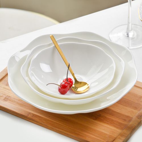 纯白6寸花边凉菜碟家用骨瓷创意网红好看的异型盘形状特别的盘子