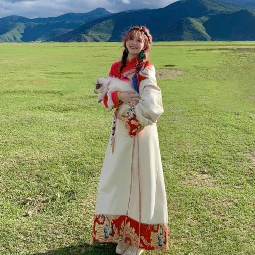 藏装女士新款藏族服装女全套女秋季新款民族风毛呢大衣西藏康巴藏式