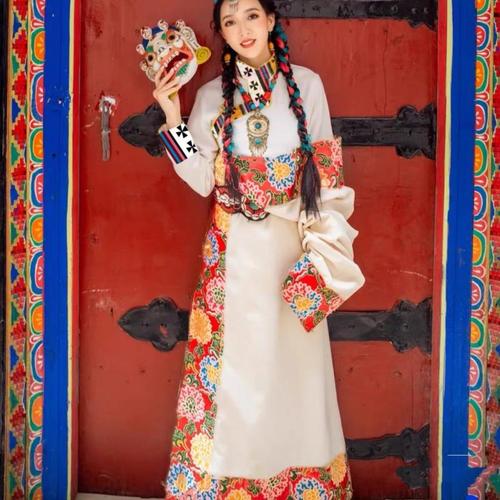 藏族服装女生活装西藏旅游藏装藏袍藏区康巴藏式藏刺绣生活装结婚旅拍