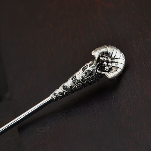 发古复饰苗银花朵女典发簪子步摇古民族风m盘发送女节日生日礼物