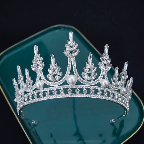 新款韩式珍珠闪钻婚礼造型新娘皇冠公主巴洛克唯美结婚婚纱头饰品