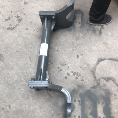 重汽豪沃斯太尔改进型通用型元宝梁变速箱横梁