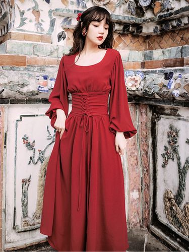 法式复古长裙女宫廷风温柔长袖早秋连衣裙红色灯笼袖仙女拍照裙子