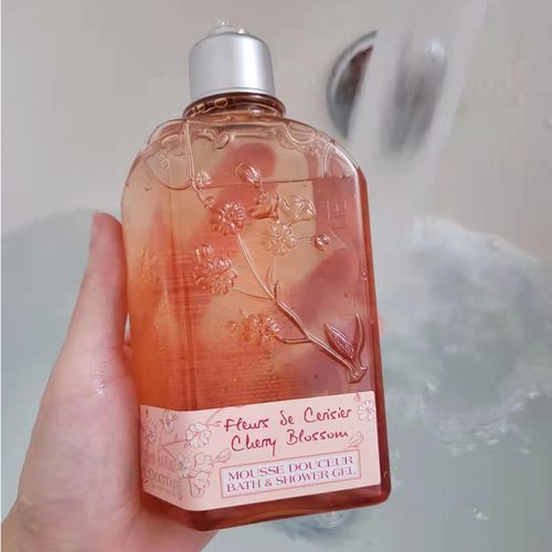 法国欧舒丹甜蜜樱花沐浴露250ml全身保湿滋润花香沐浴啫喱