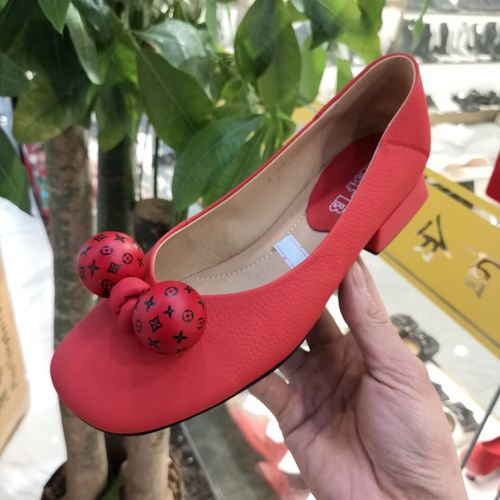 漂亮百分百女鞋真皮浅口单鞋女低跟2020新款粗跟圆头娃娃鞋豆豆鞋