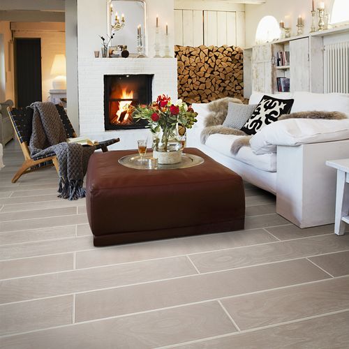 圣象多层复合实木地板aq8530适用地暖f4星家用 配送