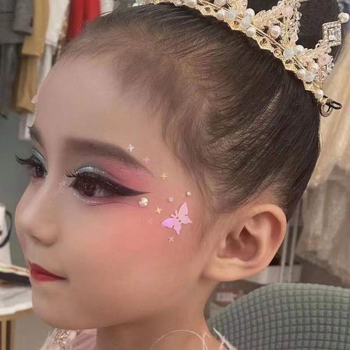元旦儿童舞台妆蝴蝶饰品化妆眼妆亮片脸部亮晶晶新娘化妆眼角装饰