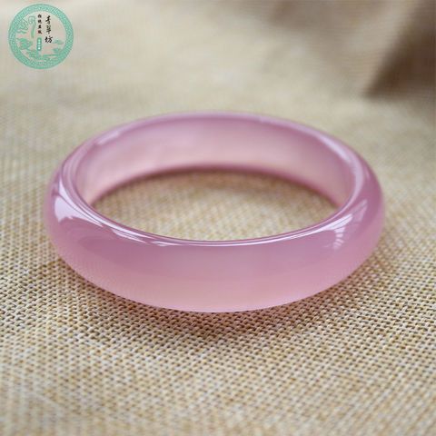纯天然巴西粉玉髓玛瑙水晶手镯 冰种玉髓 少女款芙蓉粉色玉镯子