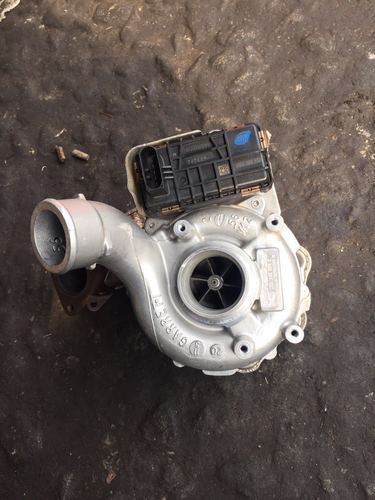 奥迪q73.0t涡轮增压器a8la6l3.0t涡轮增压器新款途锐涡轮增压器