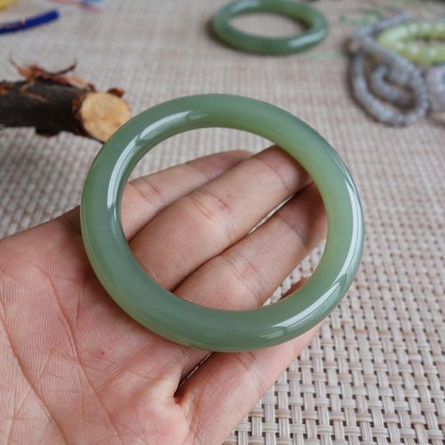 天然正品新疆和田青玉手镯青白玉粗圆条湖水绿镯子女