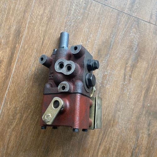 福田雷沃欧豹ta大桥554-904拖拉机液压分配器总成外置分配器总成