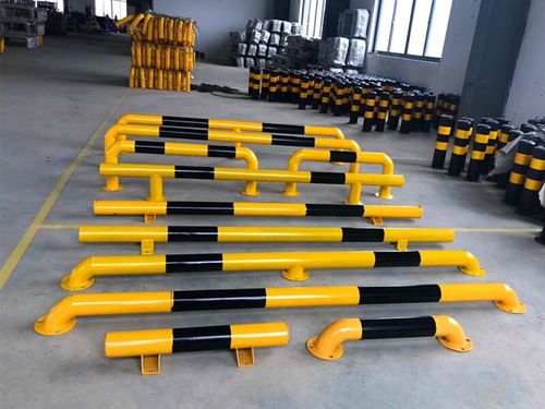 u型护栏钢管挡车器停车场防撞车间m型停车桩道路隔离栏杆挡车桩
