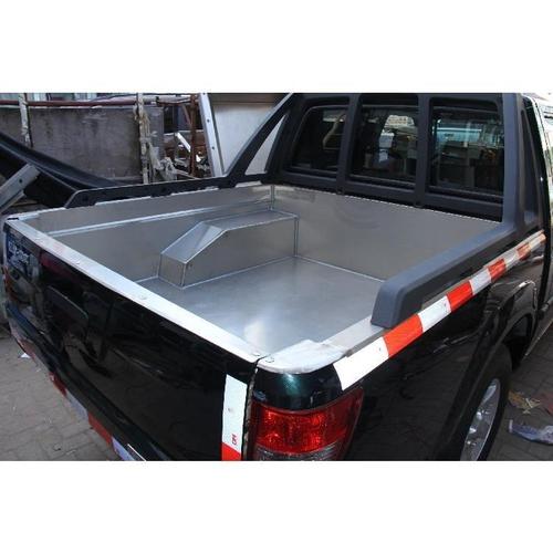 江铃宝典加长版皮卡车厢装甲不锈钢防护板镀锌钢板货箱宝改装现货