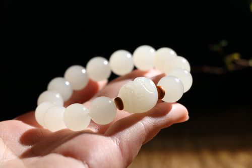 阿里拍卖捡漏新疆和田玉羊脂玉山料圆珠手链玉手串男女款玉石手持