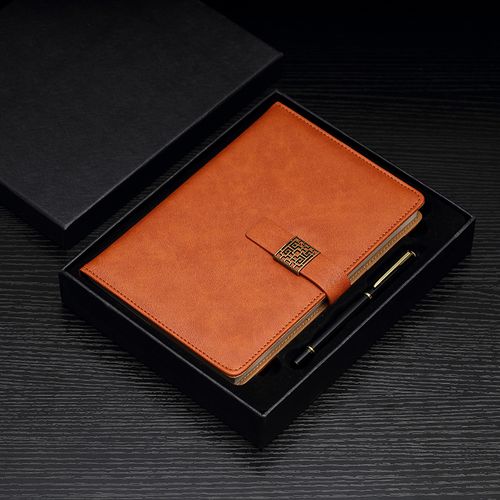 工作加厚黑色记事本定制笔记本子带扣硬皮商务会议记录本企业定做logo