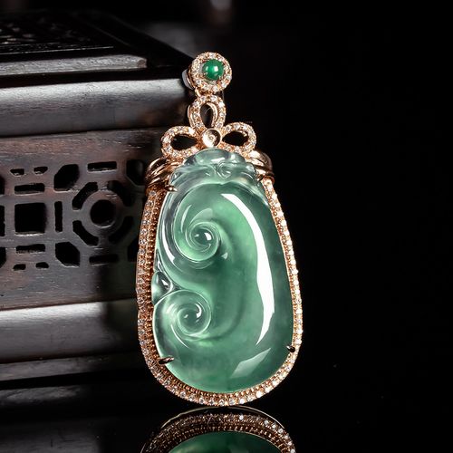 天然a货翡翠吉祥如意吊坠 冰种如意挂件18k金镶嵌 玉石坠子女挂坠