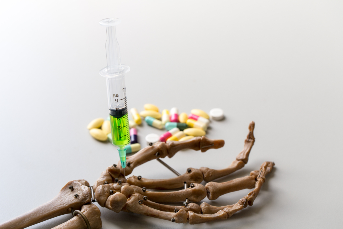 首先,输液是一种有创的医