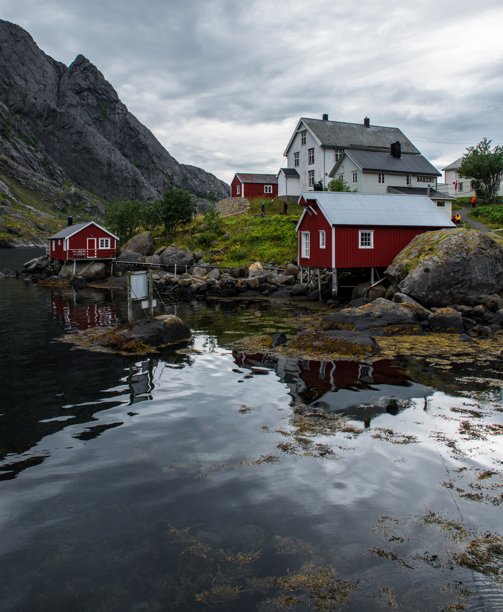 就已经证明挪威政府水平不行了,把绝大部分资产都直接吞掉,发其中一