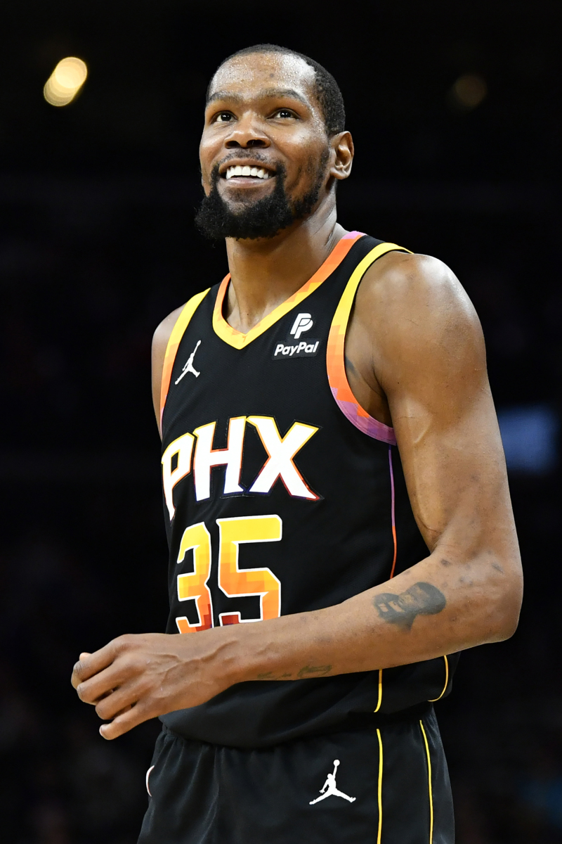 布克麦克丹爆发冲突!太阳战狼队:杜兰特11 4,戈贝尔5中5